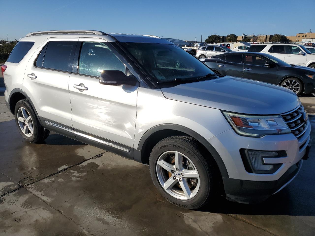 2017 Ford Explorer - Image 4