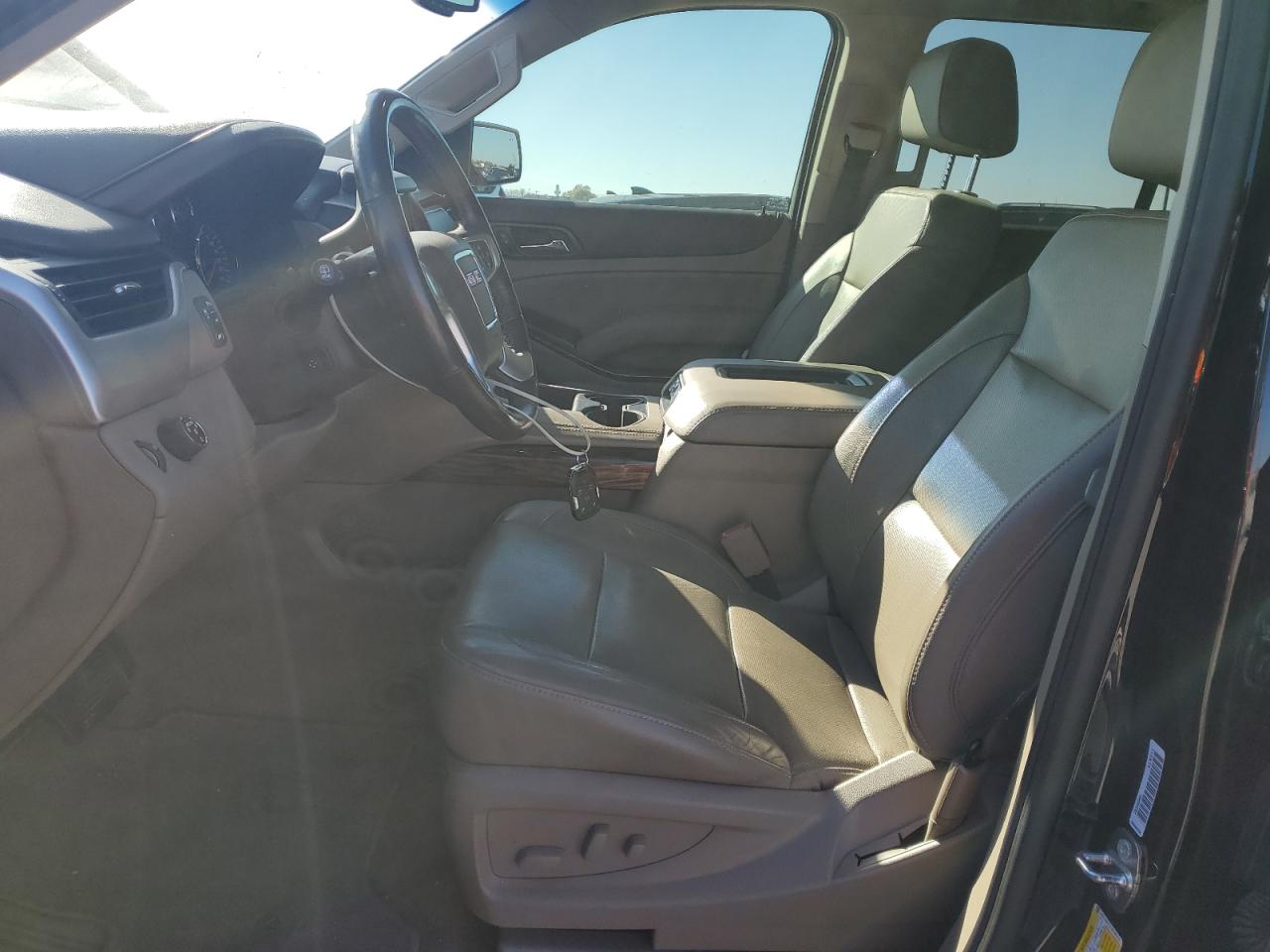 2018 GMC Yukon - Image 7