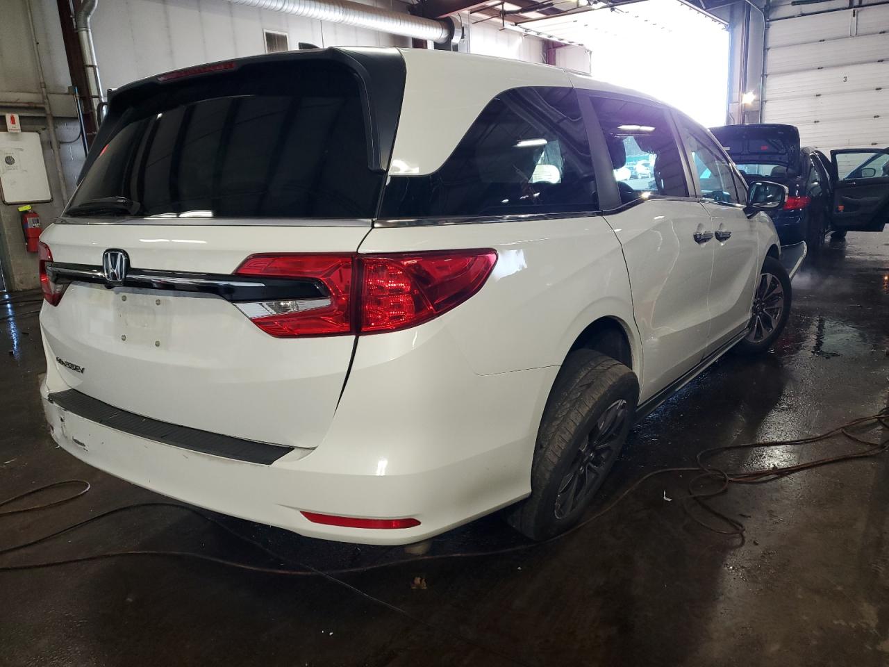 2022 Honda Odyssey - Image 3