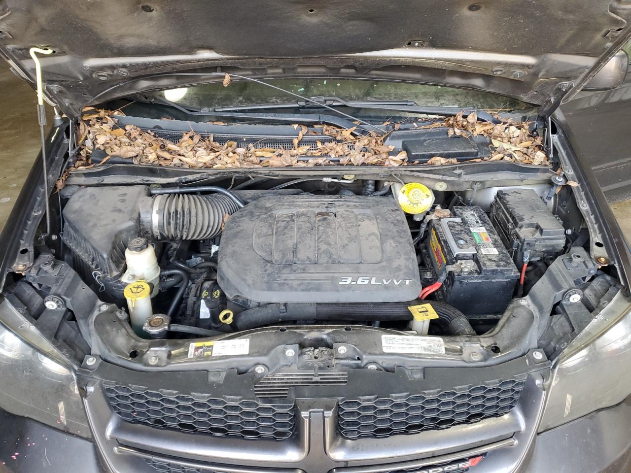 2016 Dodge Grand Caravan R/T VIN: 2C4RDGEG8GR375841 Lot: 85139044