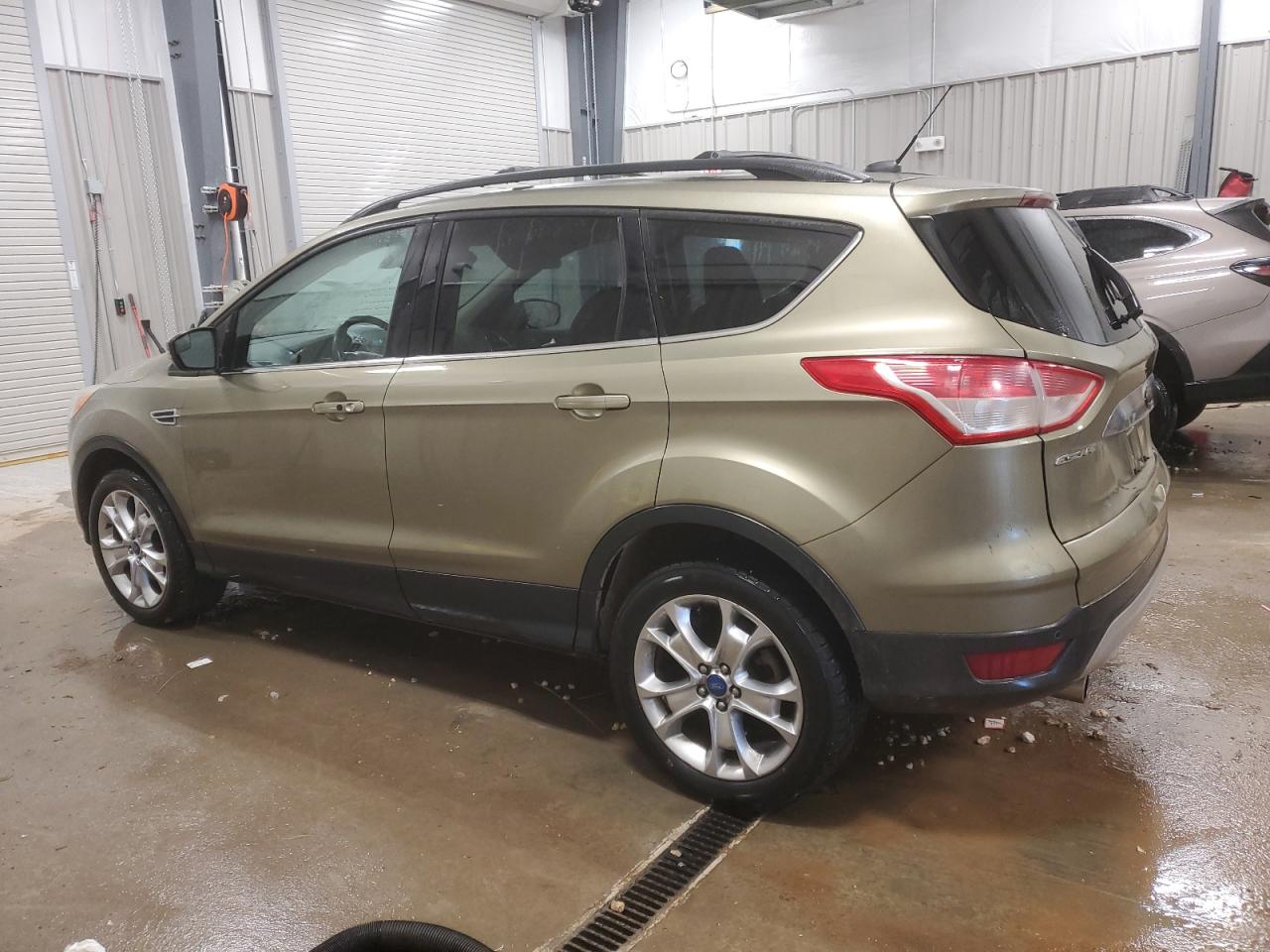 VIN 1FMCU9HX0DUC15119 2013 FORD ESCAPE no.2