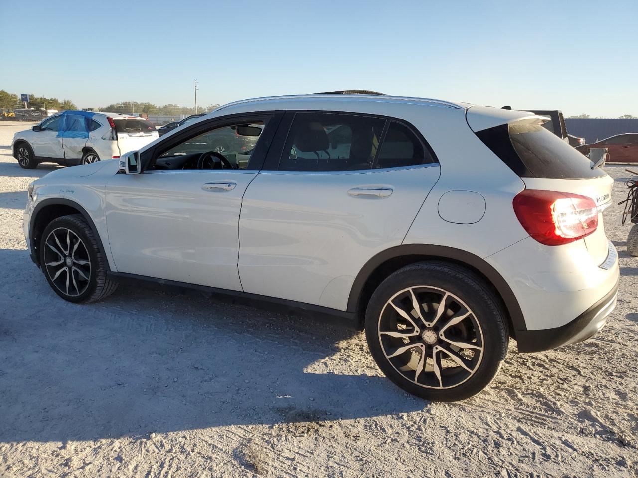 2017 Mercedes-Benz GLA-klasse - Image 2