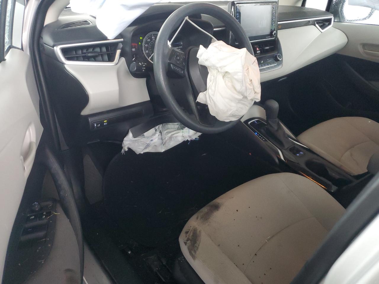 2022 Toyota Corolla - Image 8