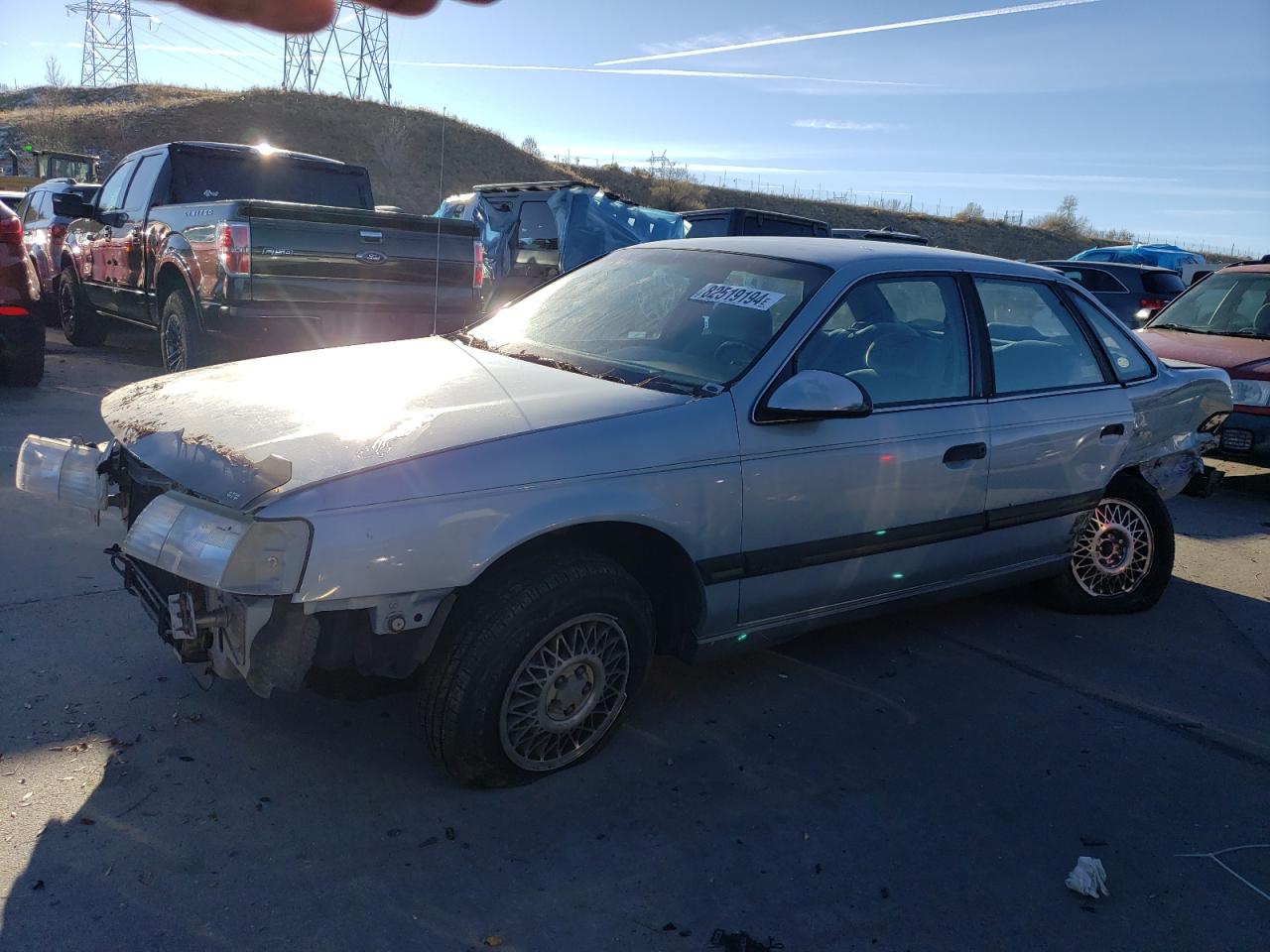 1991 Ford Taurus - Image 1