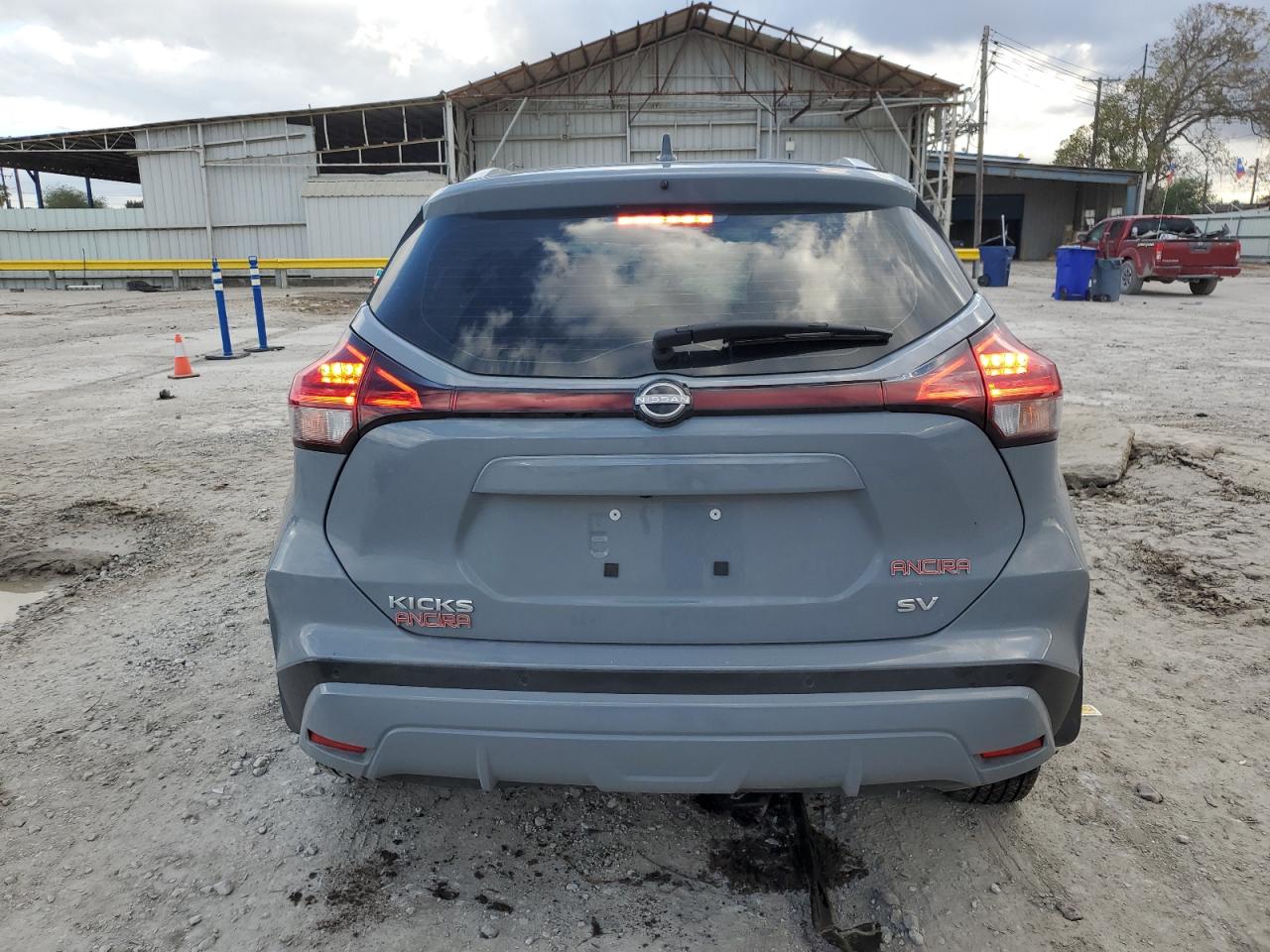 2024 Nissan Kicks - Image 6