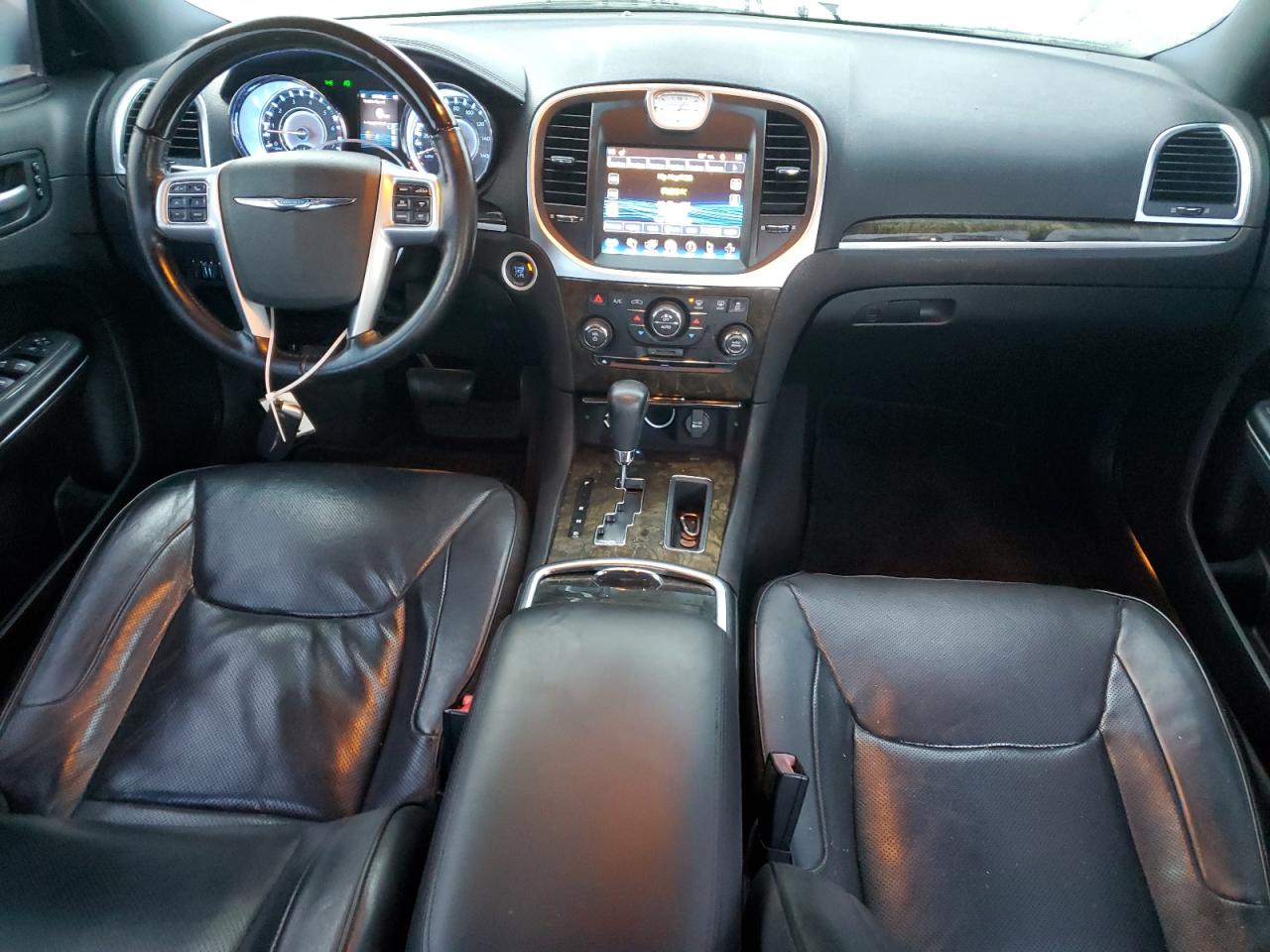 2012 Chrysler 300 - Image 8