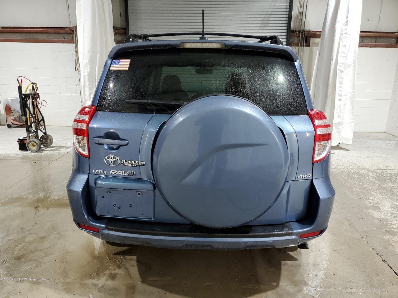 2009 Toyota RAV 4 - Image 6