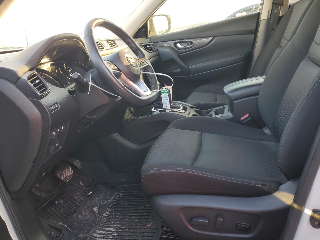 2019 Nissan Rogue - Image 7