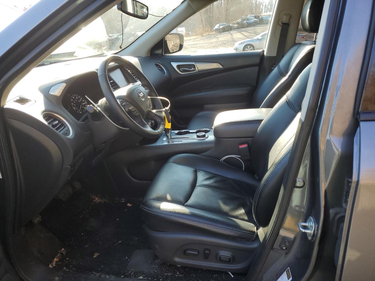 2019 Nissan Pathfinder - Image 7