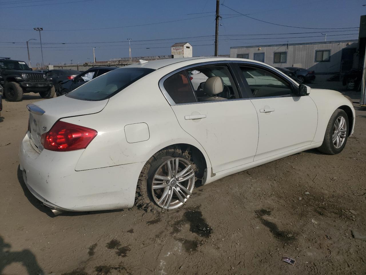 2012 Infiniti G - Image 3