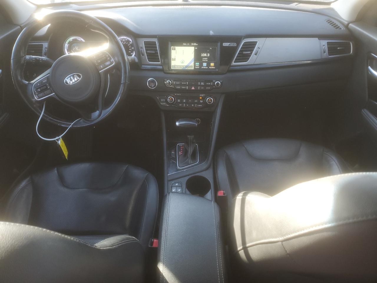 2018 Kia Niro - Image 8