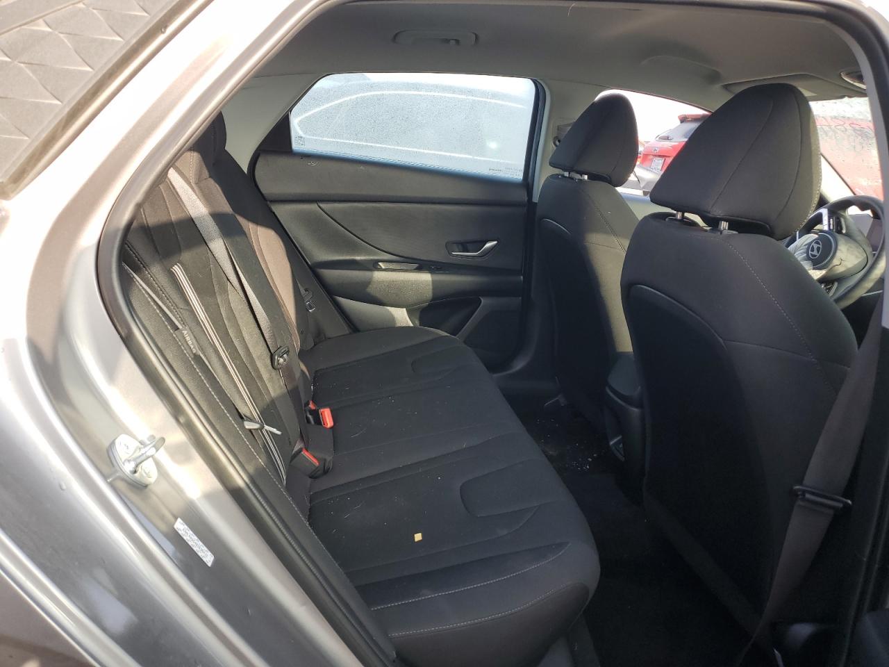 2024 Hyundai Elantra - Image 10