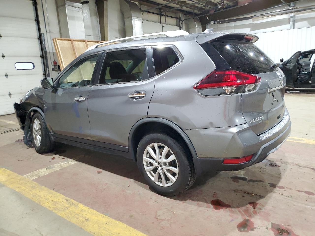 2020 Nissan Rogue - Image 2