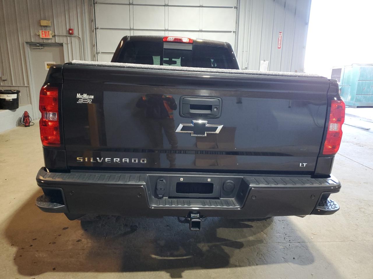 2018 Chevrolet Silverado - Image 6
