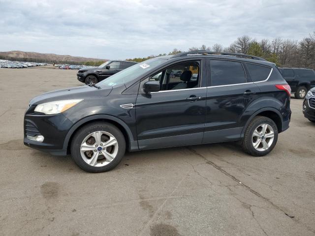  FORD ESCAPE 2015 Czarny