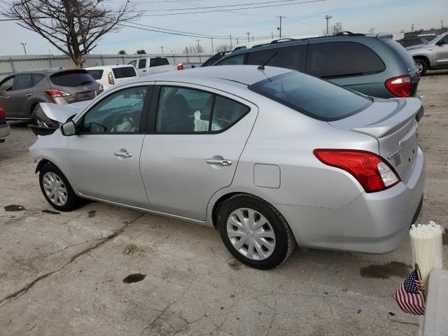  NISSAN VERSA 2017 Сріблястий