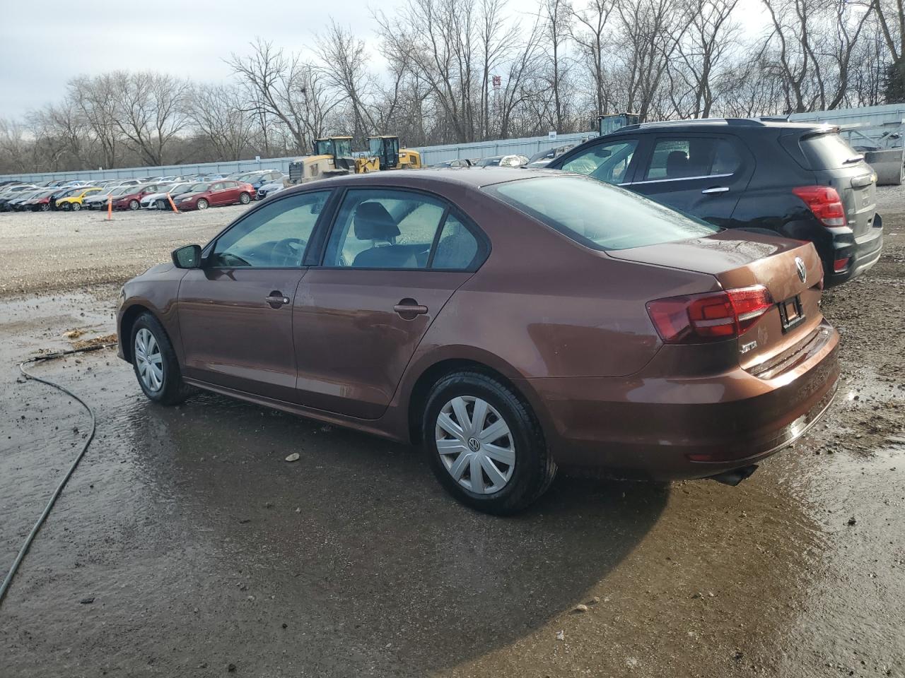 2016 Volkswagen Jetta - Image 2