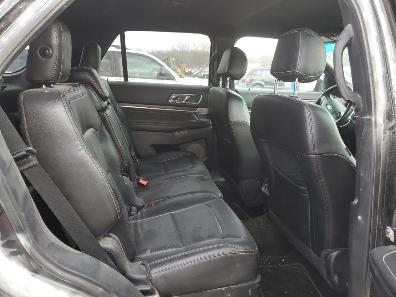 VIN 1FM5K7F86HGA23643 2017 FORD EXPLORER no.11