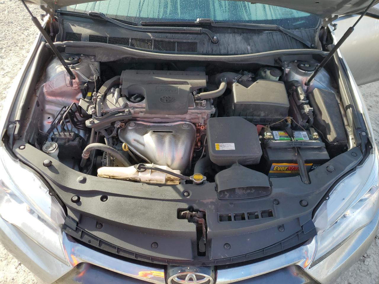 2015 Toyota Camry - Image 11