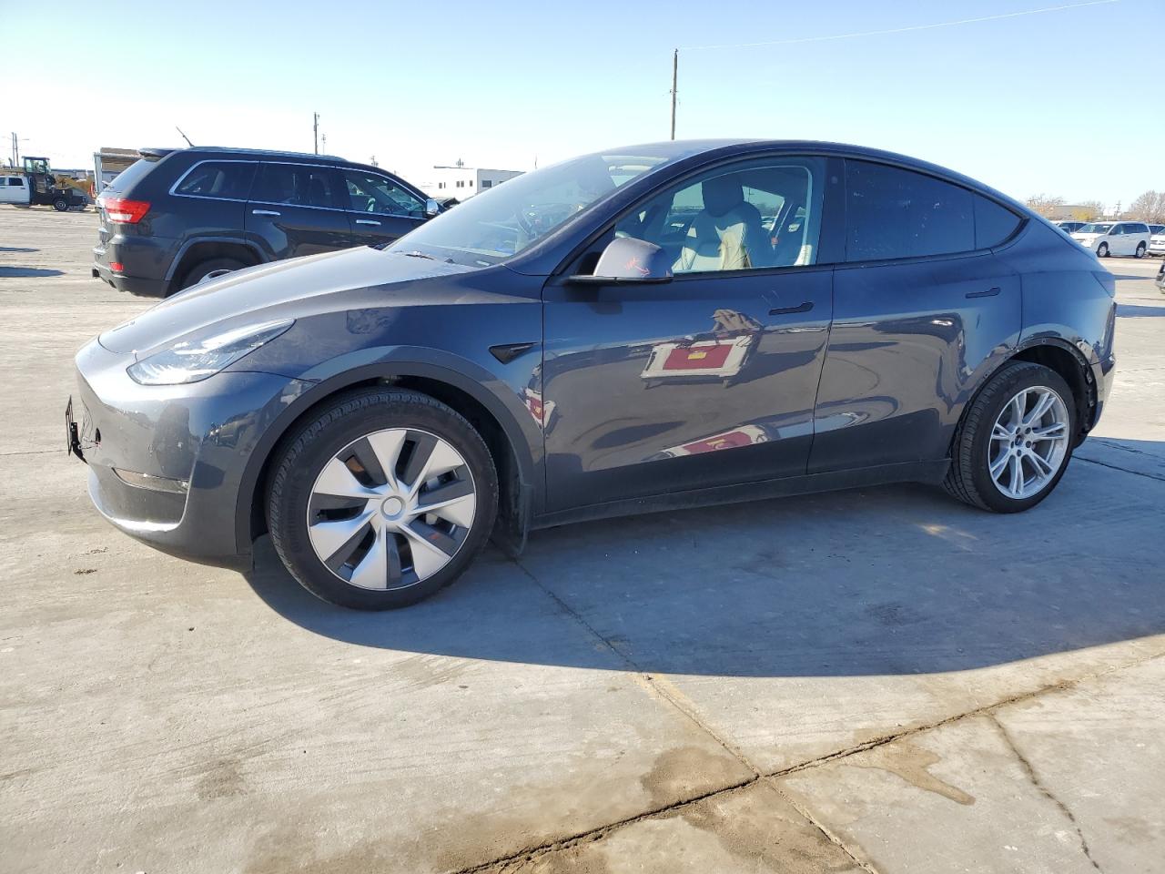 2022 Tesla Model Y VIN: 7SAYGDEE8NF364110 Lot: 84861844