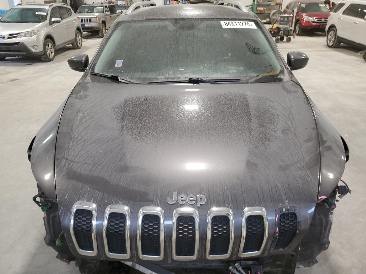 2018 Jeep Grand Cherokee - Image 5