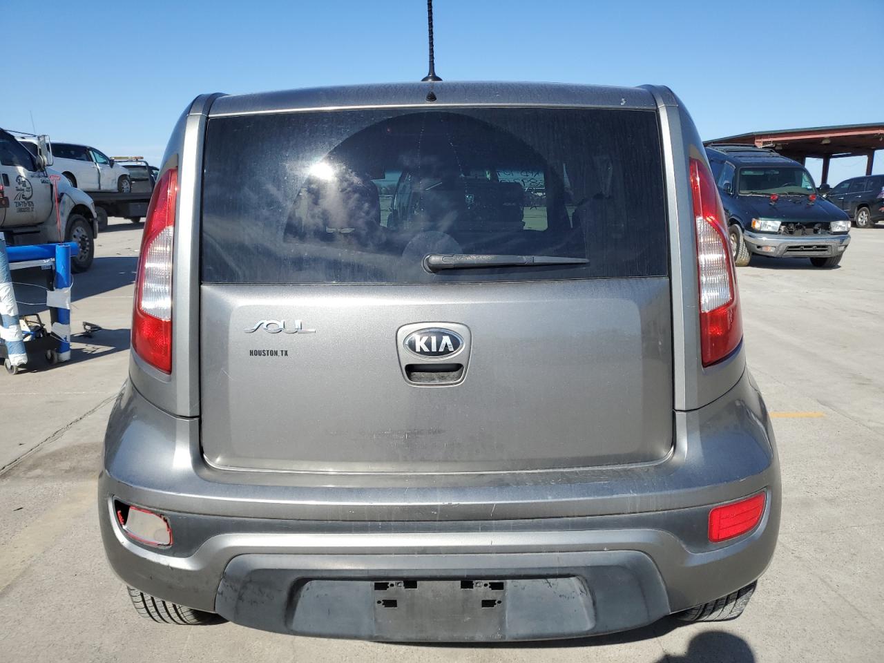 VIN KNDJT2A57D7602831 2013 KIA SOUL no.6