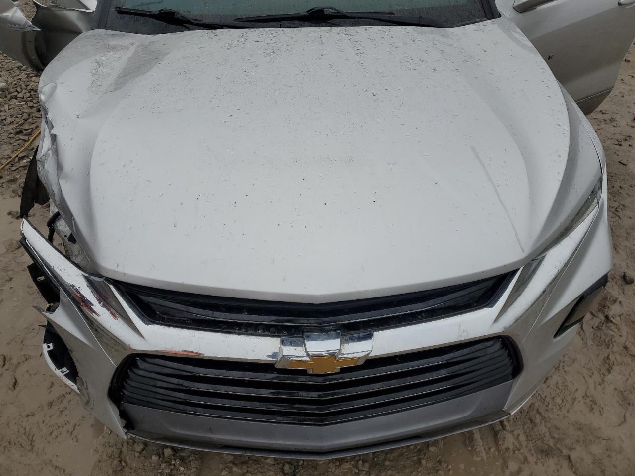 2020 Chevrolet Blazer - Image 11