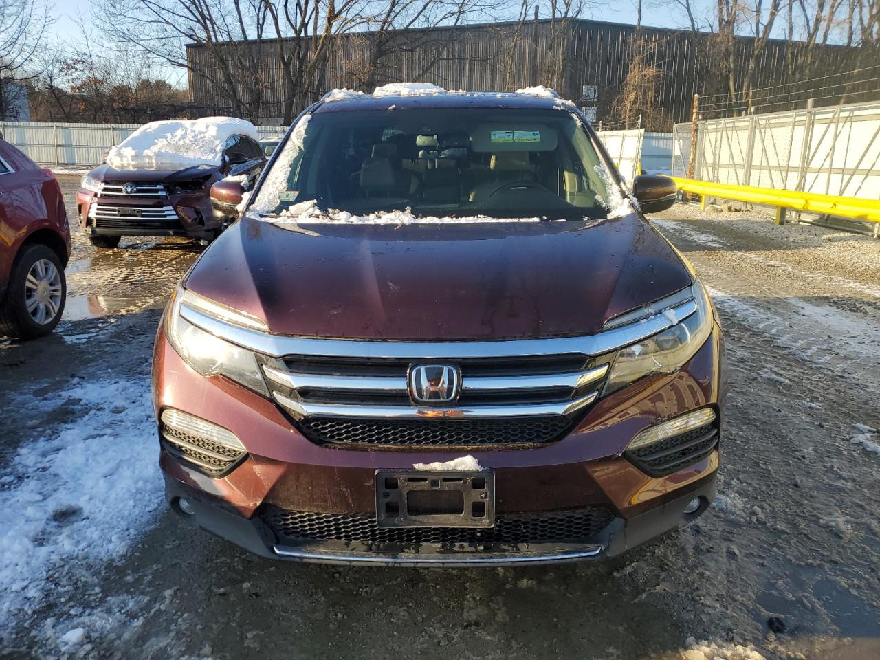 VIN 5FNYF6H95HB034696 2017 HONDA PILOT no.5