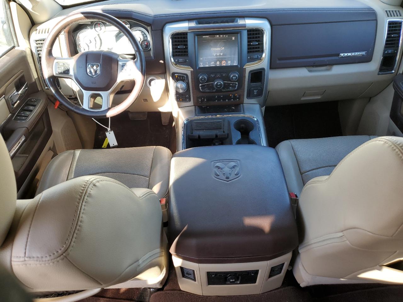 2016 RAM 1500 - Image 8