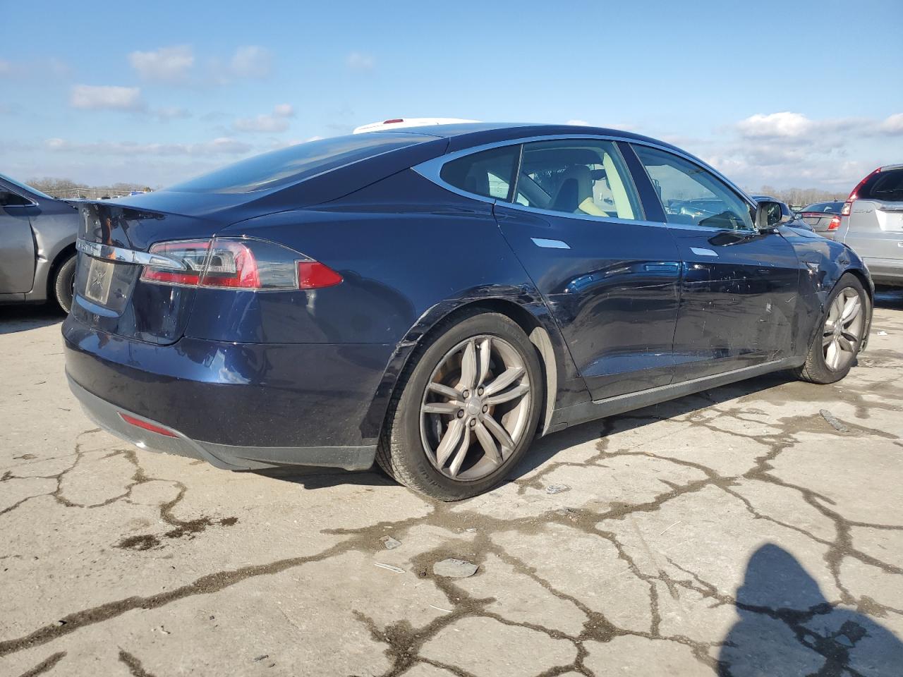 VIN 5YJSA1CG7DFP03879 2013 TESLA MODEL S no.3