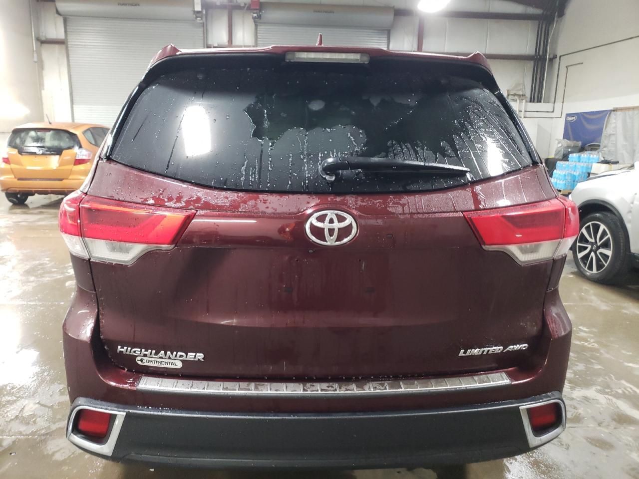 2019 Toyota Highlander - Image 6