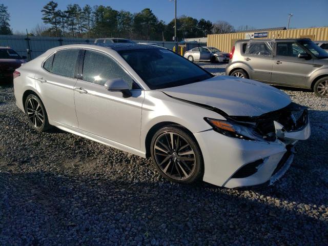  TOYOTA CAMRY 2019 Biały