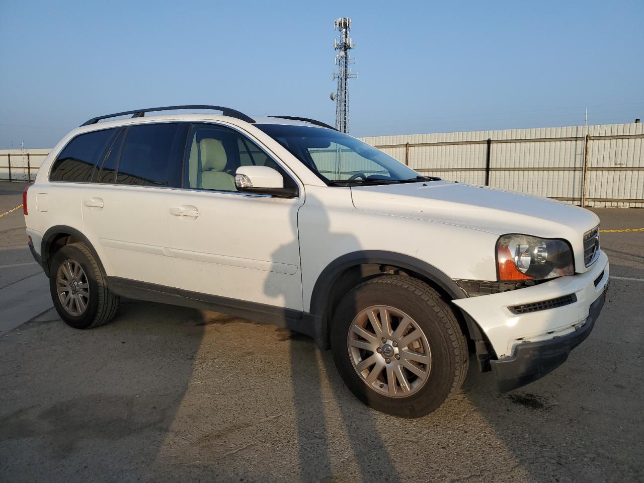 2008 Volvo XC90 - Image 4
