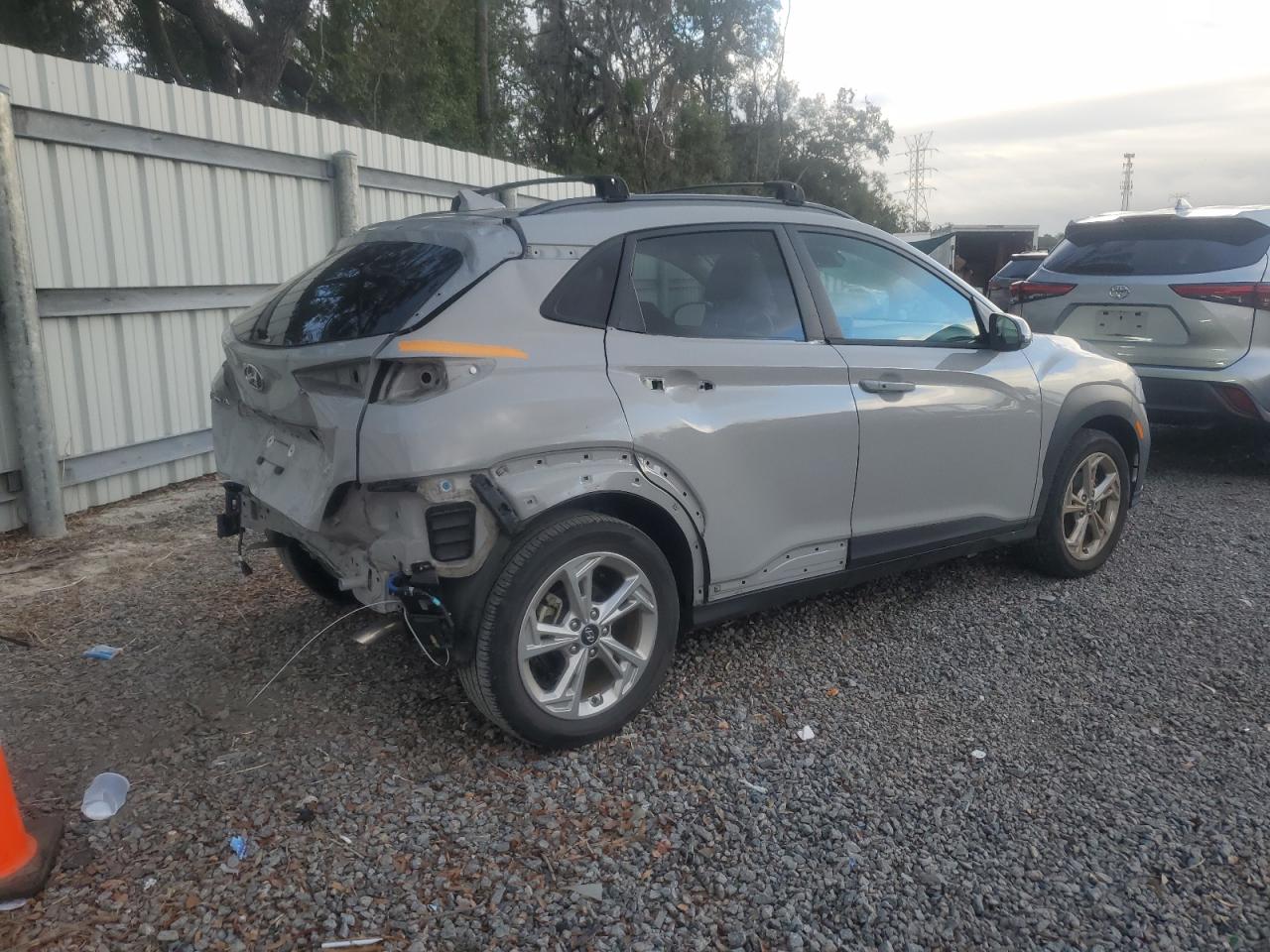 2022 Hyundai Kona Sel VIN: KM8K62AB3NU782597 Lot: 85316024