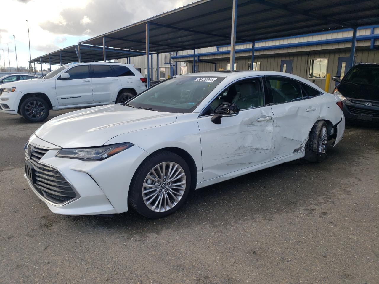 2020 Toyota Avalon Limited на продаже в Sacramento, CA - Side