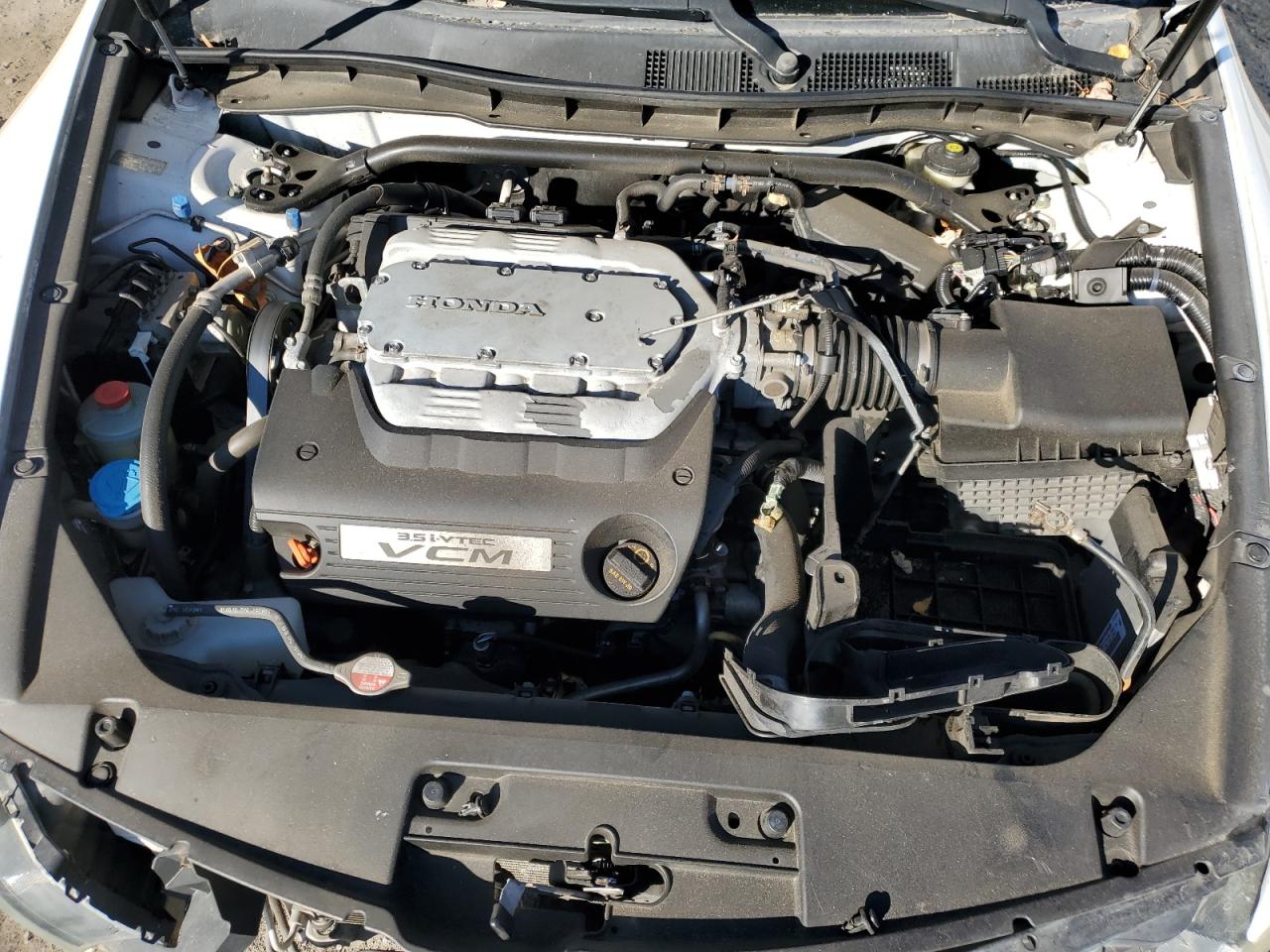 2011 Honda Accord - Image 11