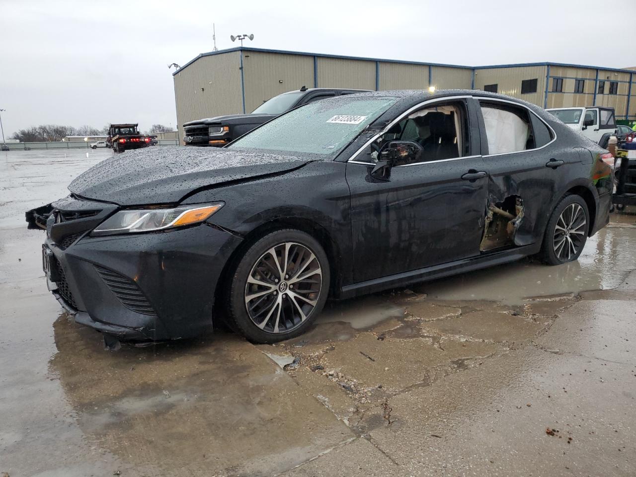 2020 TOYOTA CAMRY