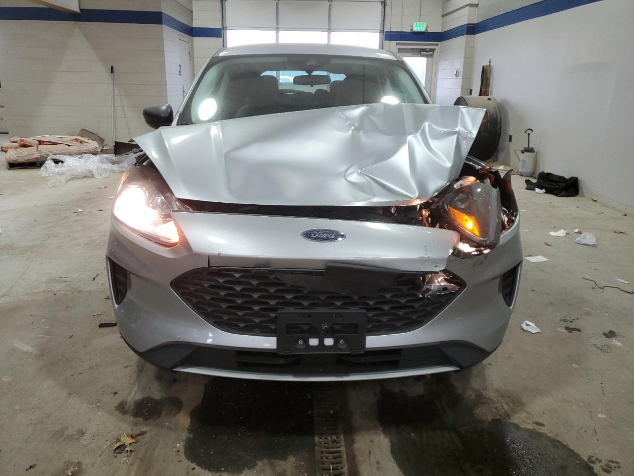 2022 Ford Escape - Image 5