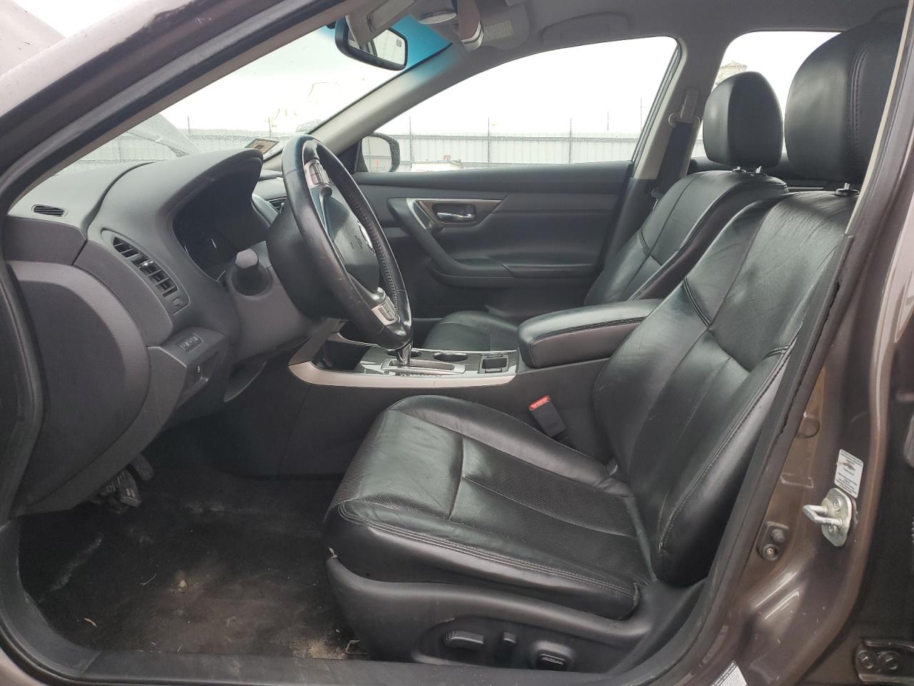 2015 Nissan Altima - Image 7