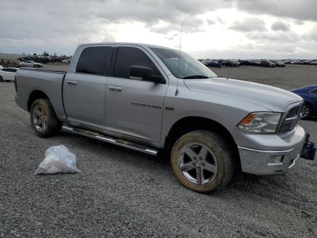 Пікапи DODGE RAM 1500 2012 Сріблястий