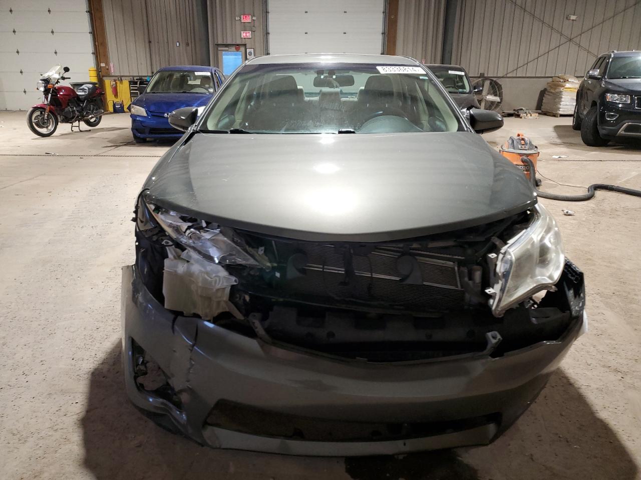 2012 Toyota Camry - Image 5