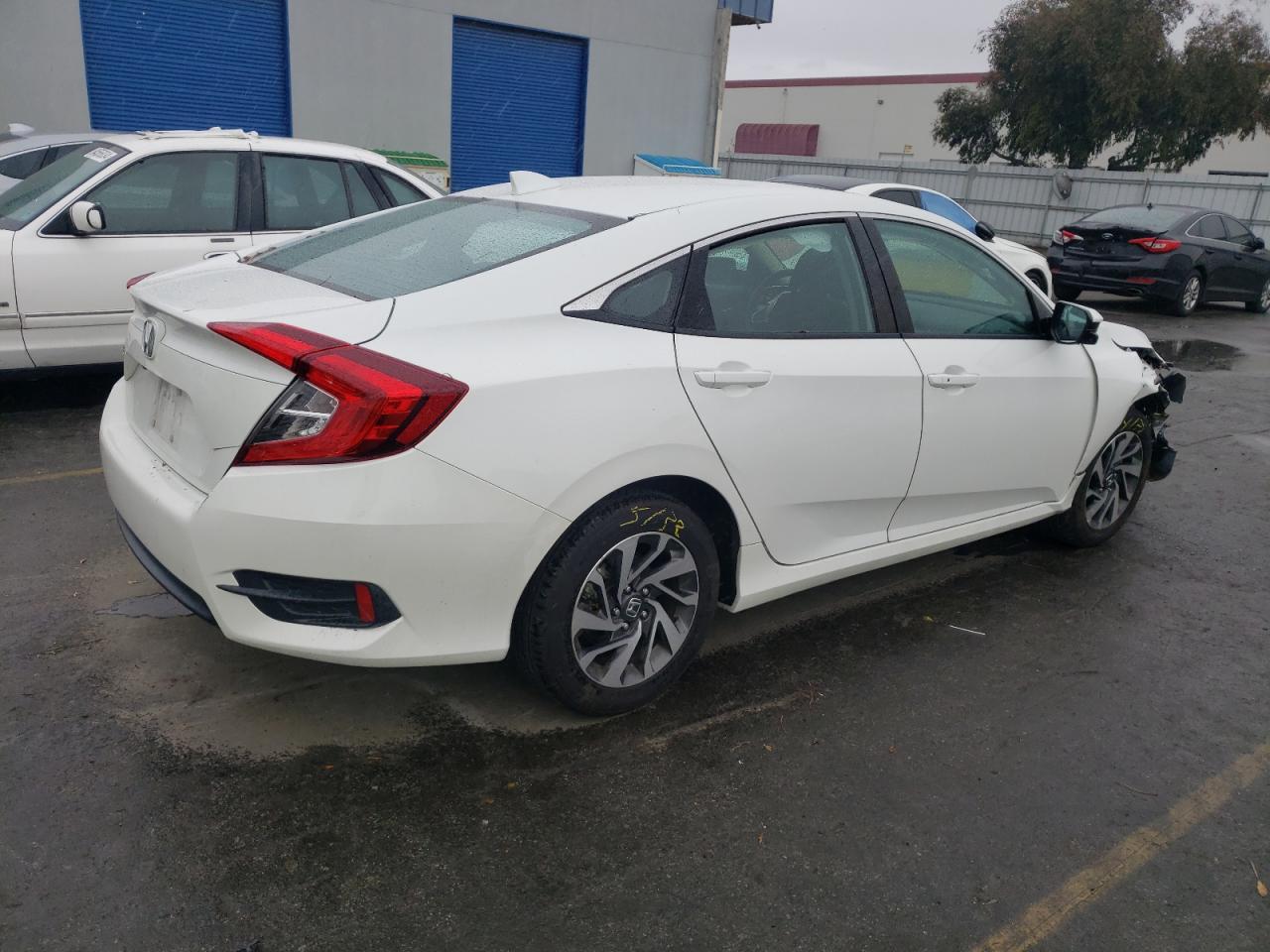 VIN 2HGFC2F71JH535161 2018 HONDA CIVIC no.3