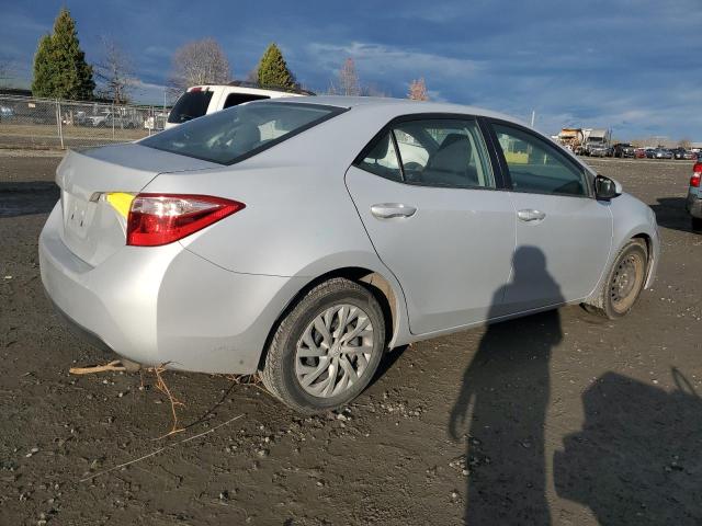  TOYOTA COROLLA 2018 Silver