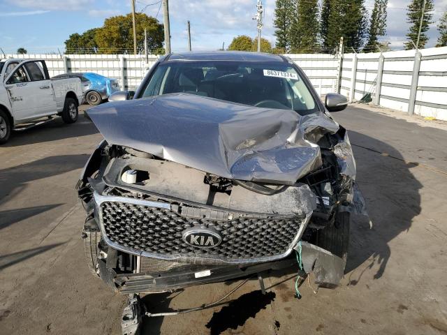  KIA SORENTO 2018 Серый
