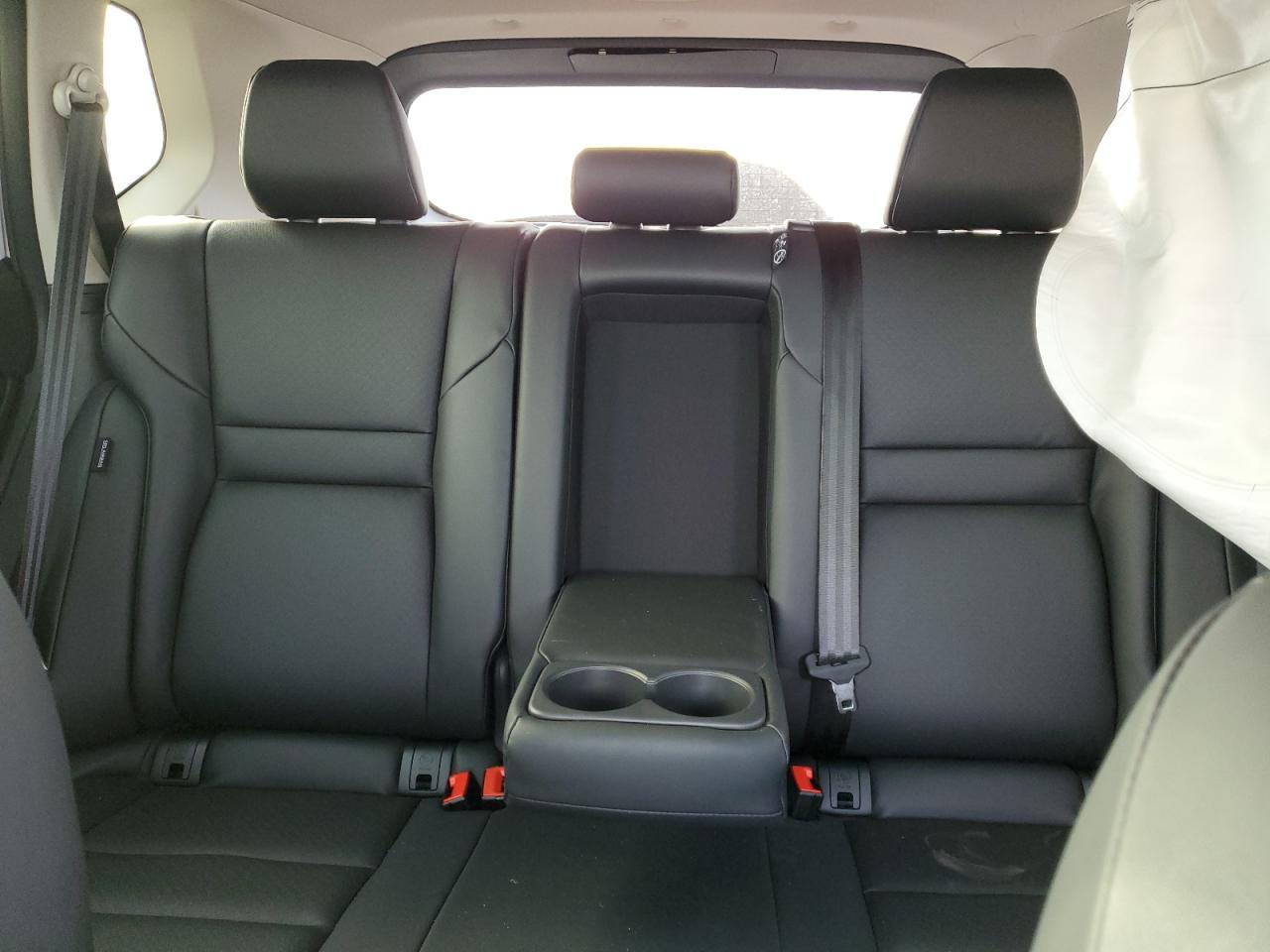 2024 Nissan Rogue - Image 10