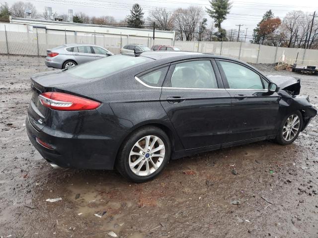  FORD FUSION 2019 Черный