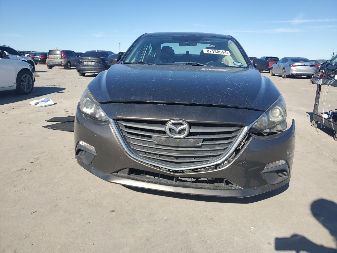 2014 Mazda 3 - Image 5