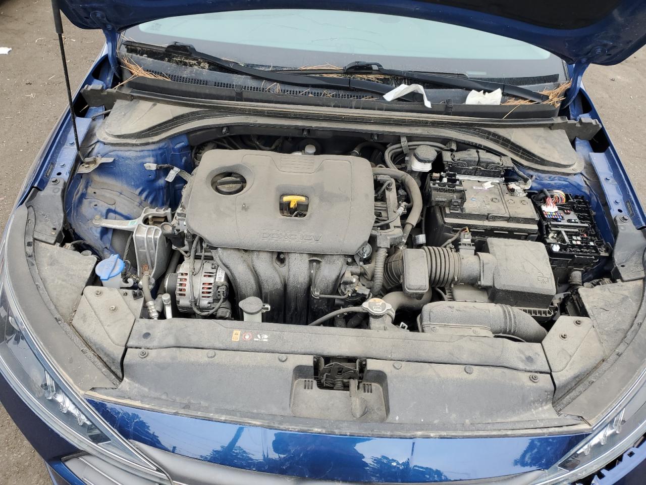 2020 Hyundai Elantra - Image 11