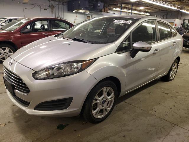  FORD FIESTA 2015 Сріблястий