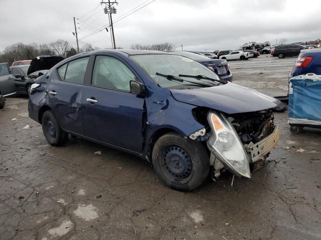  NISSAN VERSA 2019 Granatowy